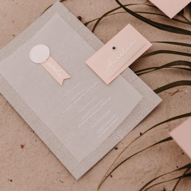 Hochzeitsdekoration am Strand