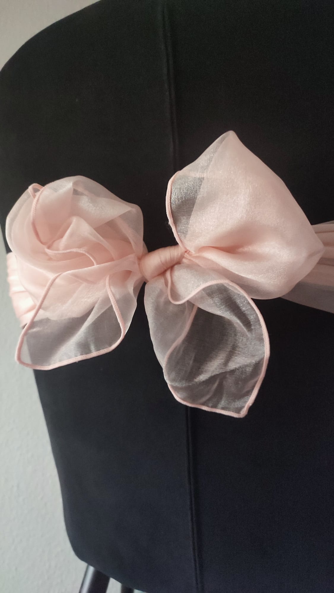 Stuhlschleife Überwurf Organza "Blush Pink" 125x125cm – Bild 3